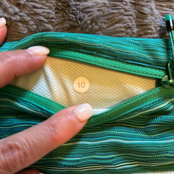 Lululemon Run Times Shorts - Picture 4 of 5